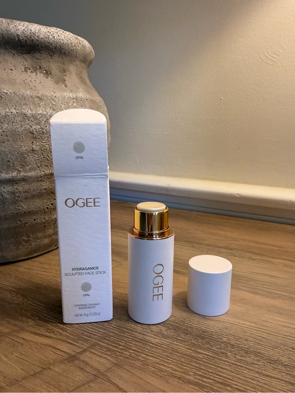 Ogee Sculpted Highlighting Stick – Opal